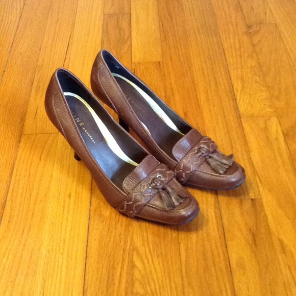 Nine & Co. Brown Leather Heels - Picture 1 of 3